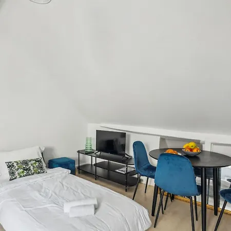 Flat Pont Neuf & Jardin Appartamento Parigi